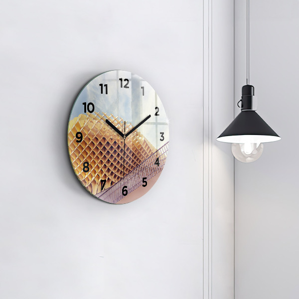 Wanduhr rund Aussichtspunkt in Sevilla