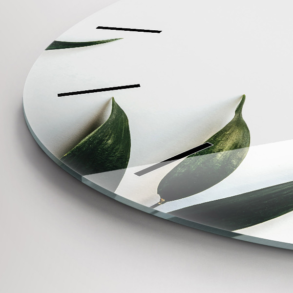 Wanduhr rund Rahmen aus Blättern