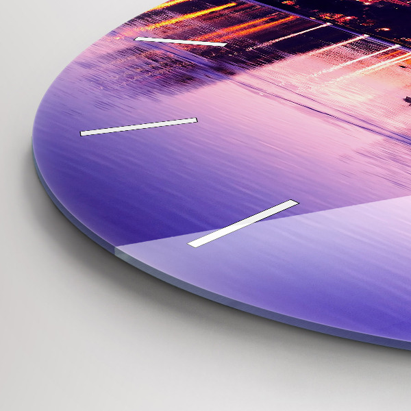 Wanduhr glas rund Abendliches Stadtpanorama