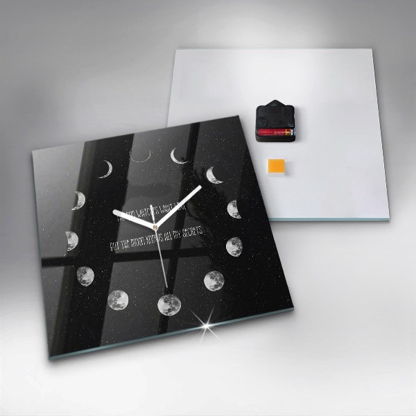 Wanduhr quadratisch mit motiv Mondphasen und Inschrift